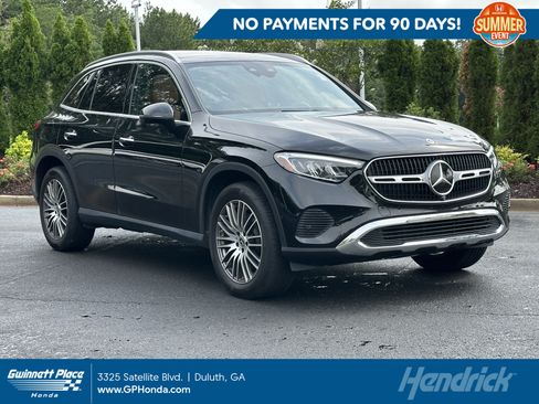 Used 2024 Mercedes-Benz GLC 300 image 1