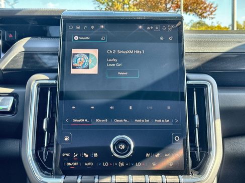 New 2026 GMC Yukon XL Elevation w/ Elevation Premium Package image 18