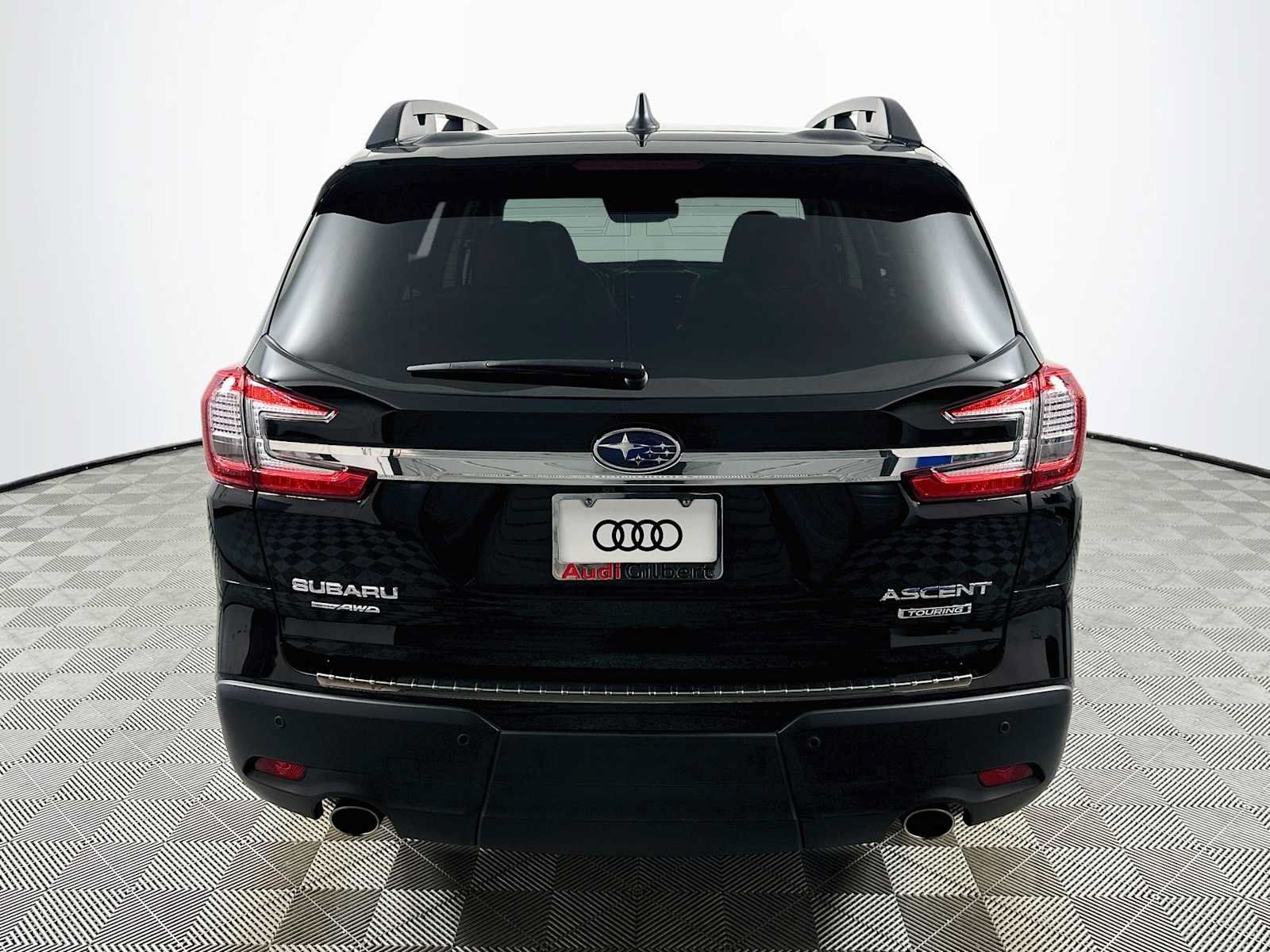 Used 2023 Subaru Ascent Touring AWD/4WD image 6