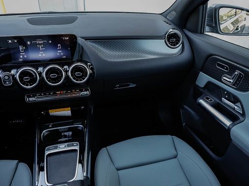 New 2026 Mercedes-Benz GLA 250 4MATIC image 15