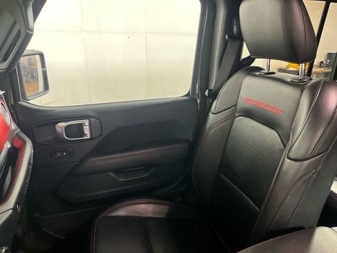 Used 2021 Jeep Wrangler Unlimited Rubicon image 26