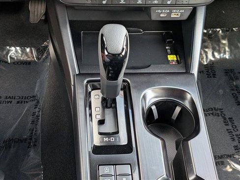 New 2026 Subaru Outback Limited AWD/4WD image 14