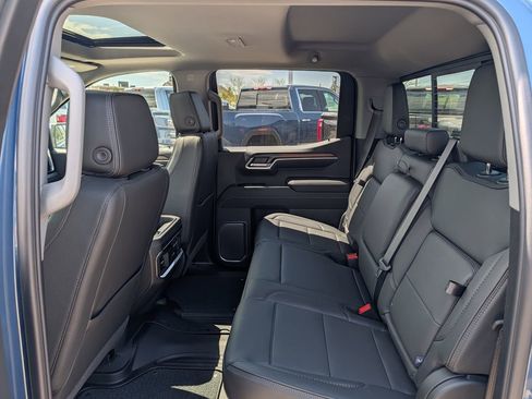 New 2026 GMC Sierra 1500 Denali w/ Technology Package AWD/4WD image 7