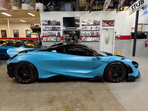 Used 2021 McLaren 765LT image 4