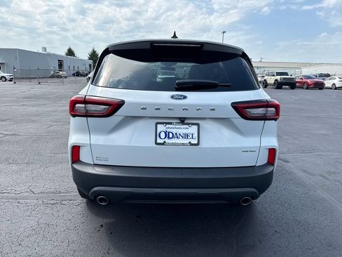 Used 2025 Ford Escape ST-Line Select AWD/4WD image 25