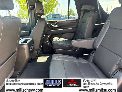 Used 2023 Chevrolet Tahoe Z71 w/ Luxury Package AWD/4WD image 20