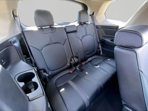 Used 2025 Honda Pilot EX-L image 20