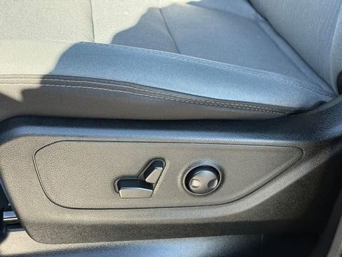 Used 2022 RAM 1500 Big Horn image 17