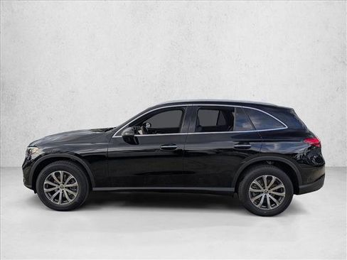 Used 2026 Mercedes-Benz GLC 300 image 5