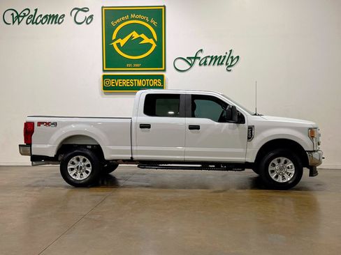 Used 2021 Ford F250 XL w/ STX Appearance Package AWD/4WD image 9