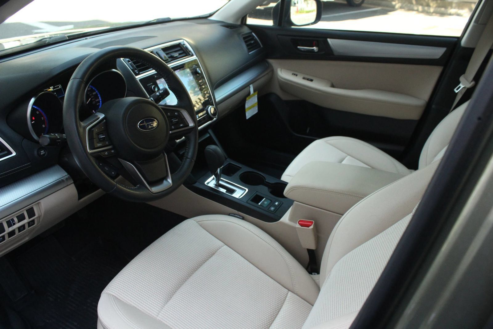 Used 2019 Subaru Outback 2.5i Premium AWD/4WD image 13
