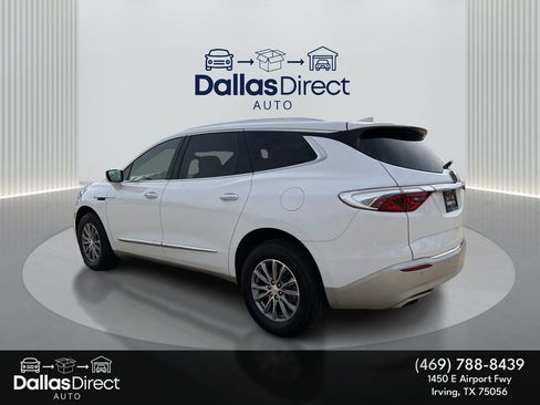 Used 2022 Buick Enclave Essence image 8