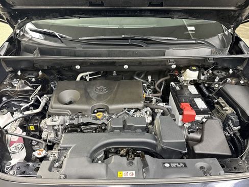 Used 2024 Toyota RAV4 XLE image 30