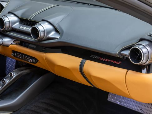 Used 2019 Ferrari 812 Superfast image 56