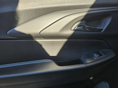 New 2026 Chevrolet TrailBlazer LT w/ Midnight Edition FWD image 17