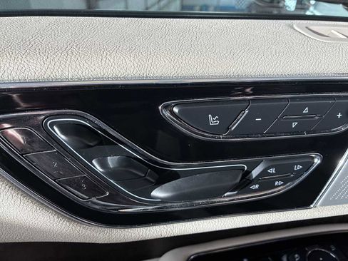 Used 2019 Lincoln Navigator L Reserve w/ Cargo Package image 14