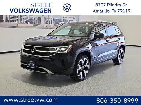 Certified 2023 Volkswagen Taos SEL AWD/4WD image 1