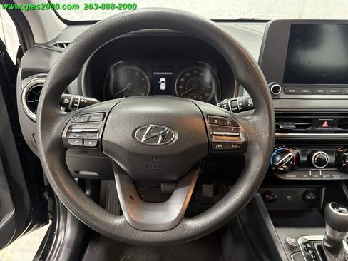 Used 2023 Hyundai Kona SE AWD/4WD image 4