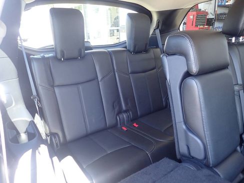Used 2013 Nissan Pathfinder SL w/ Trailer Tow Pkg AWD/4WD image 39