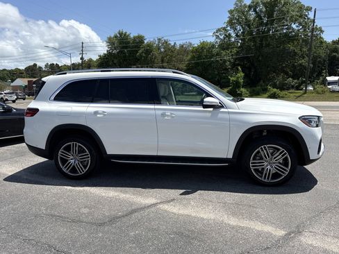 New 2026 Mercedes-Benz GLS 450 4MATIC image 6