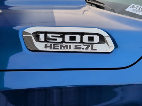 Used 2019 RAM 1500 Big Horn image 7