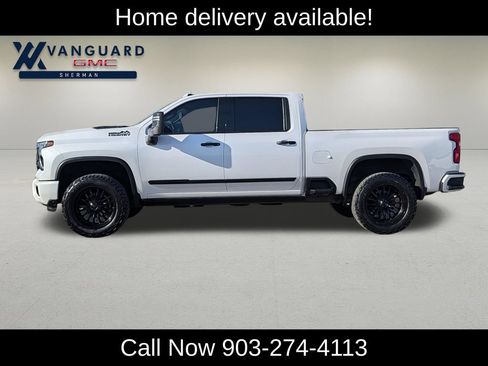 Used 2024 Chevrolet Silverado 2500 High Country w/ Technology Package AWD/4WD image 6