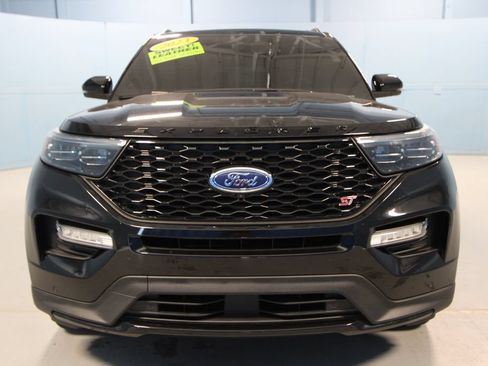 Used 2023 Ford Explorer ST w/ Equipment Group 401A AWD/4WD image 32