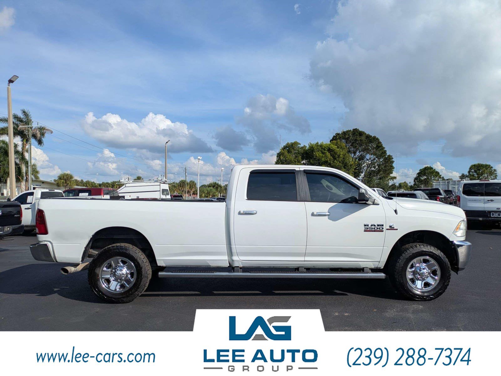 Used 2018 RAM 3500 SLT AWD/4WD image 2