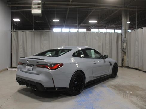 Used 2021 BMW M4 Competition w/ M Carbon Exterior Package RWD image 19