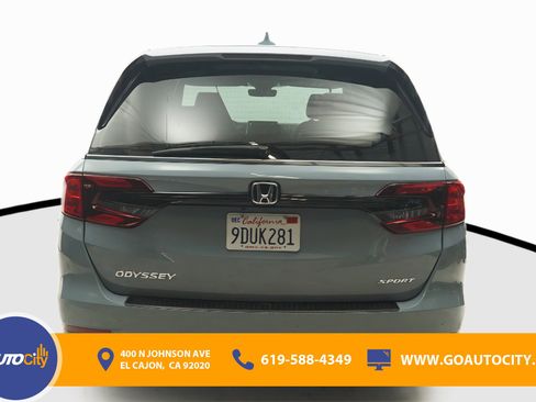 Used 2023 Honda Odyssey Sport image 11