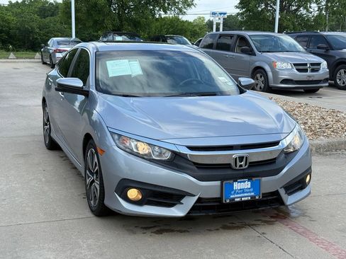 Used 2017 Honda Civic EX-L image 7