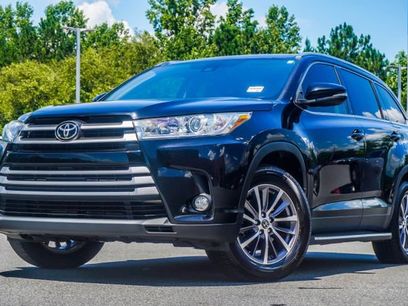 Used 2019 Toyota Highlander XLE