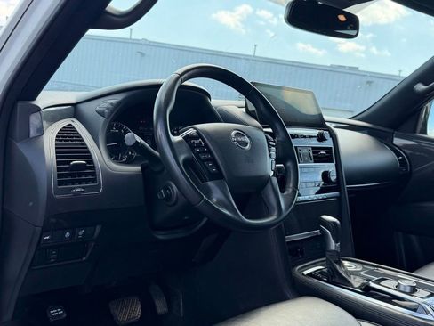 Used 2023 Nissan Armada SL w/ Midnight Edition Package RWD image 11