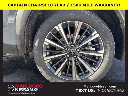 New 2026 Nissan Pathfinder Platinum image 11