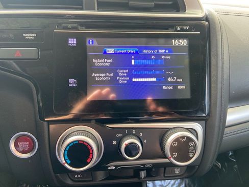 Used 2016 Honda Fit EX image 25