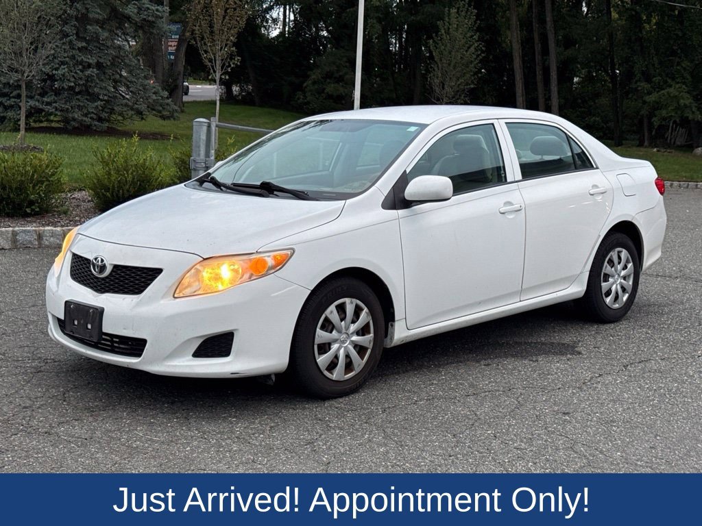 Used 2010 Toyota Corolla LE w/ All Weather Guard Pkg FWD image 3
