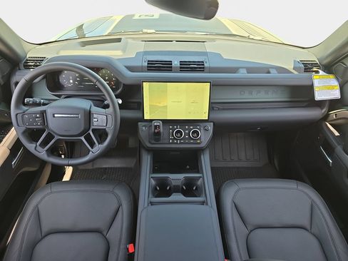 New 2026 Land Rover Defender 110 Trophy Edition AWD/4WD image 9