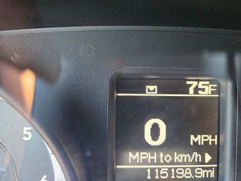 Used 2013 RAM 1500 Express image 16