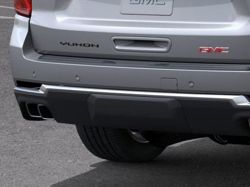 New 2026 GMC Yukon XL Denali w/ Advanced Technology Package RWD image 14