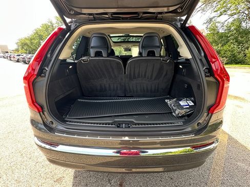 Used 2024 Volvo XC90 B6 Plus w/ Protection Package Premier AWD/4WD image 13