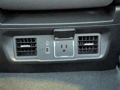 Certified 2025 Chevrolet Silverado 1500 LT w/ All Star Edition Plus image 18