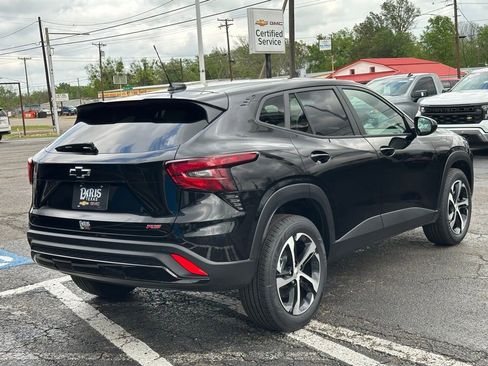 New 2026 Chevrolet Trax RS image 6