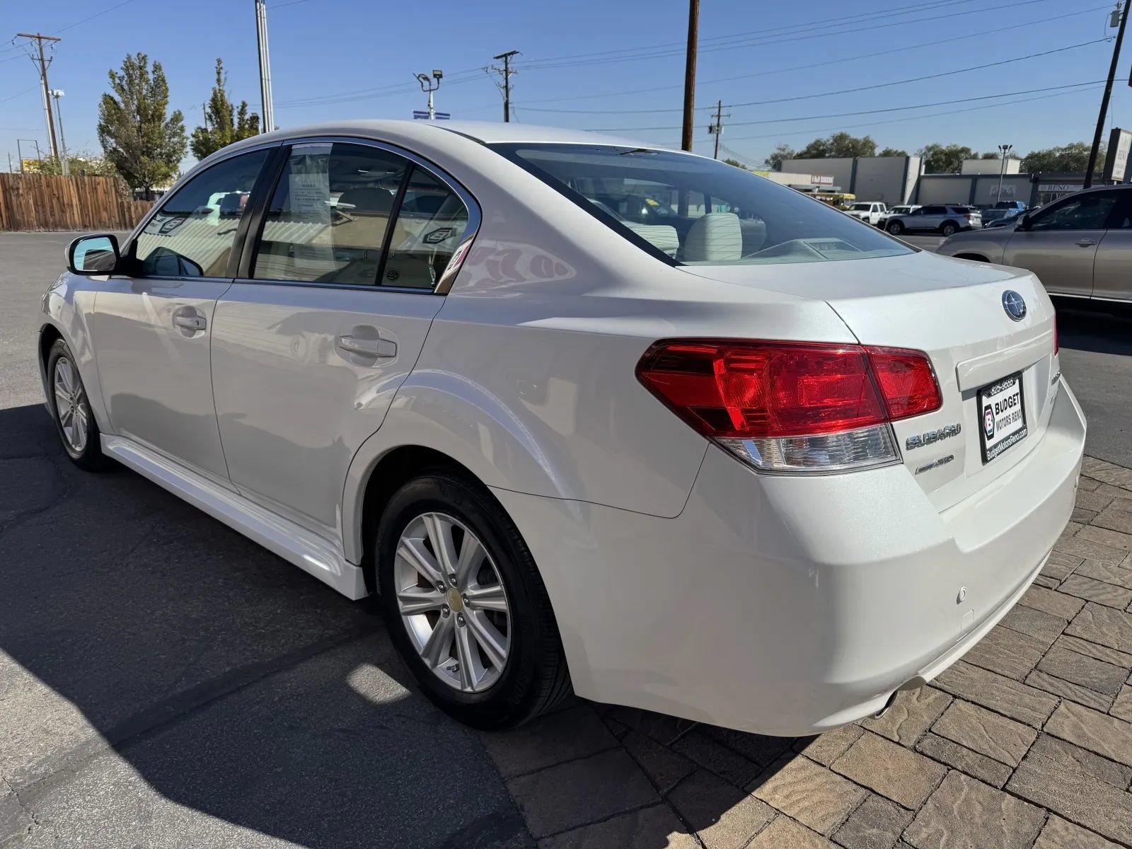 Used 2011 Subaru Legacy 2.5i Premium AWD/4WD image 4