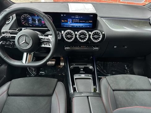 Certified 2024 Mercedes-Benz GLA 250 image 20