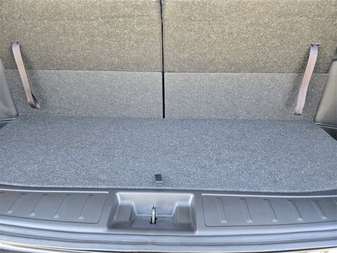 New 2025 Mitsubishi Outlander SE image 23