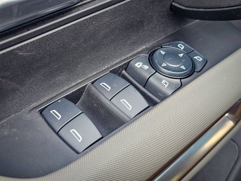 Used 2025 GMC Hummer EV 2X w/ LPO, Illumination Package AWD/4WD image 12