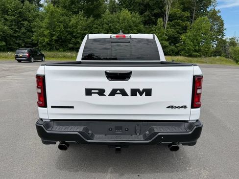 New 2026 RAM 1500 Big Horn AWD/4WD image 4