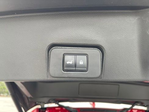 Used 2023 Nissan Rogue SV w/ SV Premium B Package AWD/4WD image 29