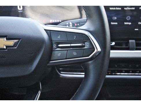 Used 2026 Chevrolet Equinox LT w/ Convenience Package II FWD image 16