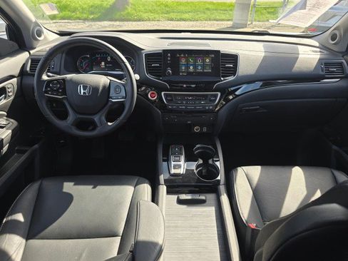 Used 2019 Honda Pilot Touring image 22